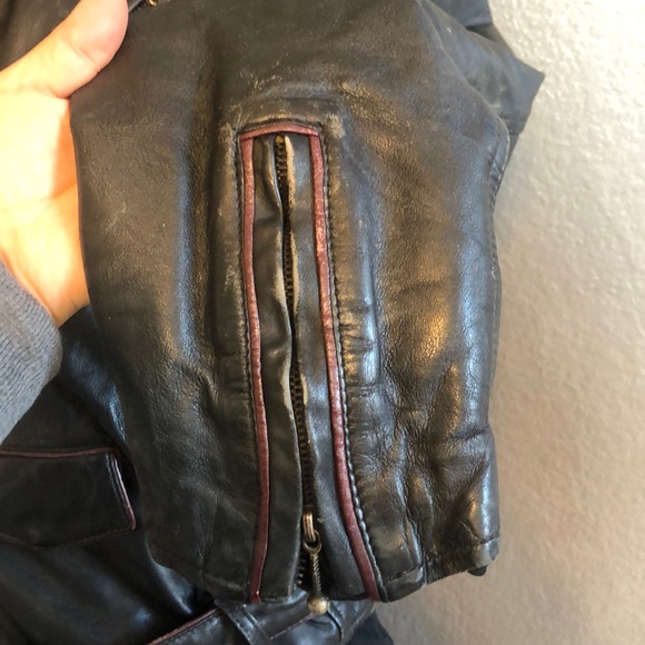 Gold’s Gym Leather Moto Jacket with Belt - Picture 5 of 15